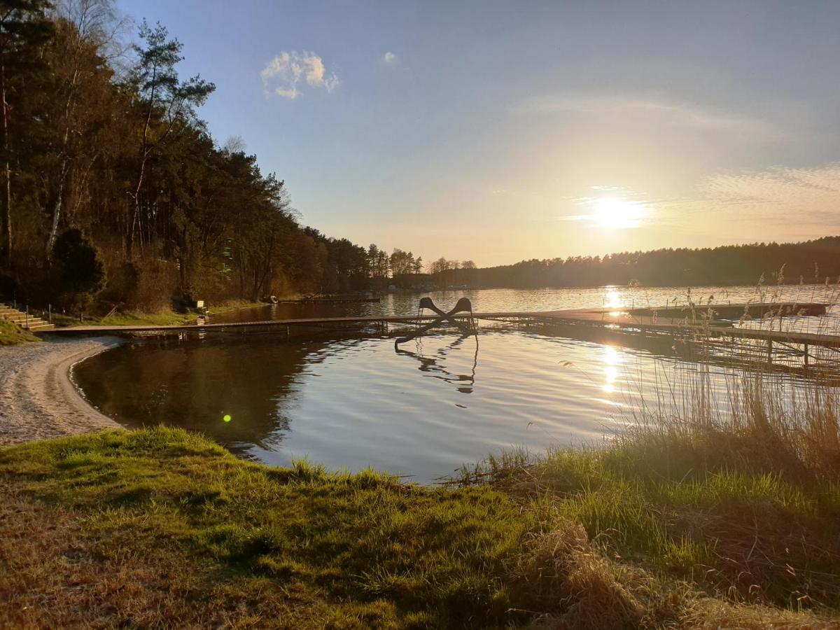 Hotel Podniebny Glamping Borsk Esterno foto